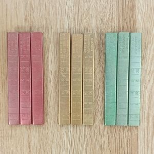 Vintage measuring clips for sewing